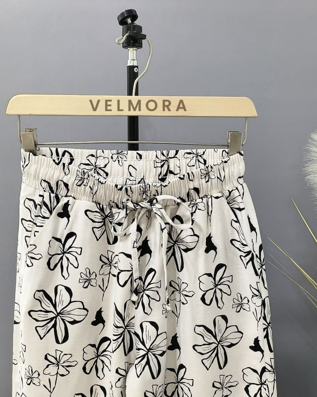 The Linen Breeze Pants